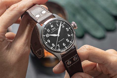 The New IWC Big Pilot’s Watch 43 (Video, Live Pics & Price)